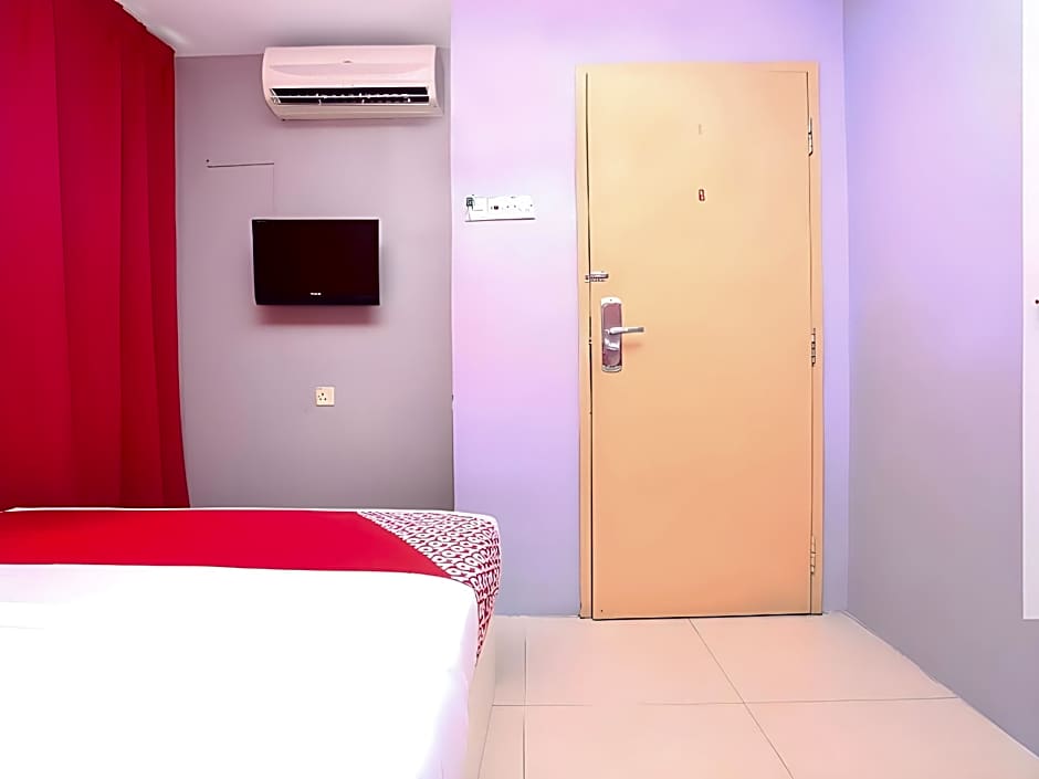 OYO 89654 My New Home Hotel