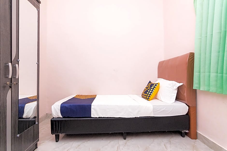 OYO 1917 Mamora Homestay