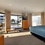 The Reef Beachfront Apartments