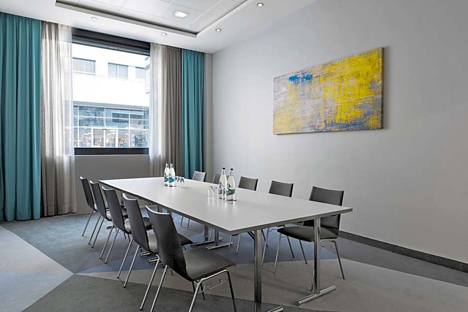 Courtyard by Marriott Zurich North