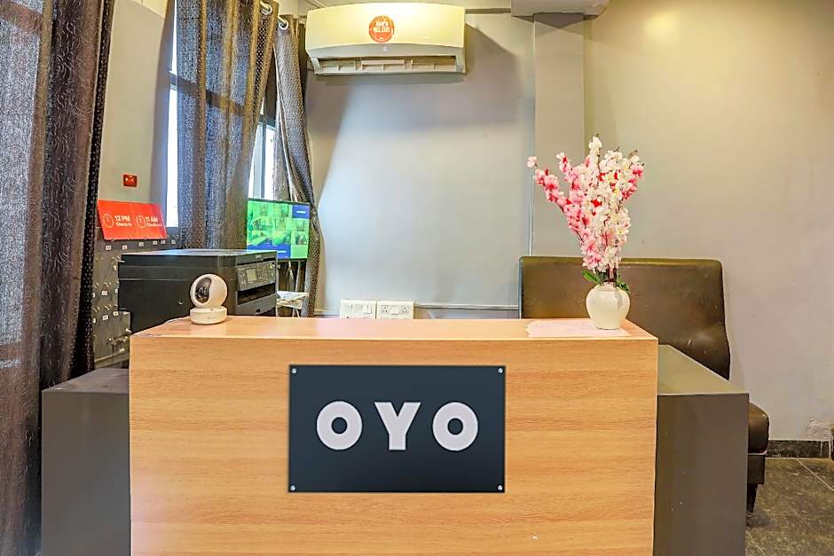 OYO Flagship 76687 Ramoji Kothapet – Hyderabad, 
