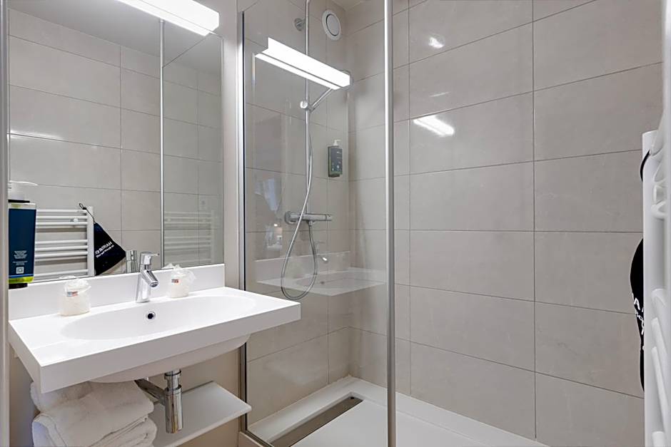 Karaez Hôtel - BritHotel Carhaix