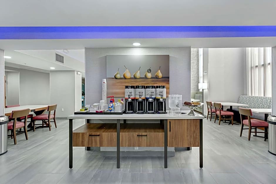 Hampton Inn By Hilton Houston-Pearland
