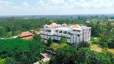 Taman Prakerti Bhuana Hotel