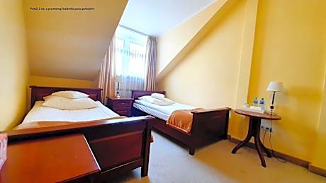 Double Room with Private External Bathroom