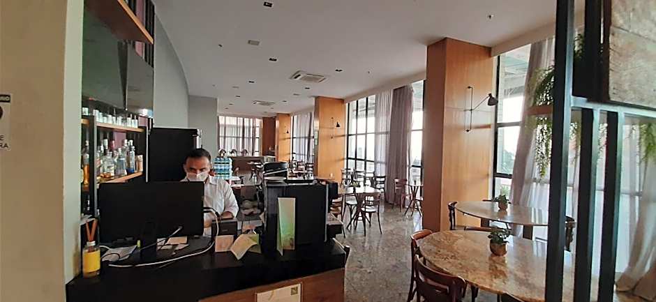 Natal Plaza requinte, conforto e vista para o mar