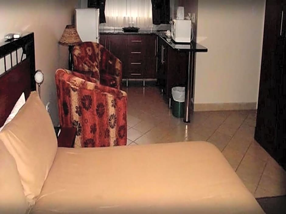 Country Blue Luxury Guest House