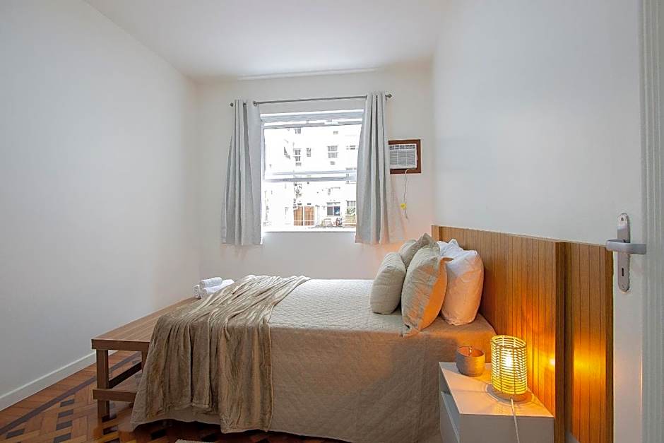 Paradise Found: Copacabana and Comfort United!