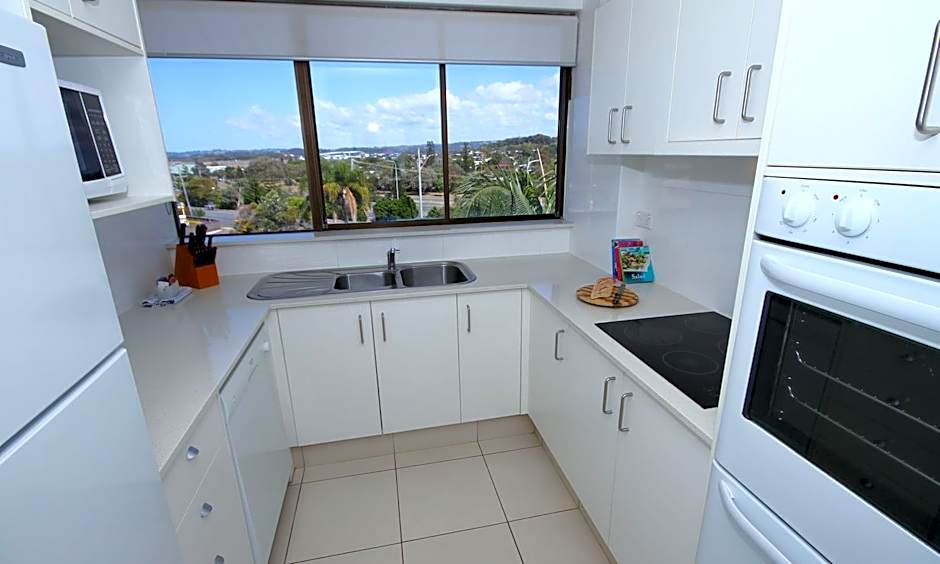 San Simeon Beachfront Apartments Tugun