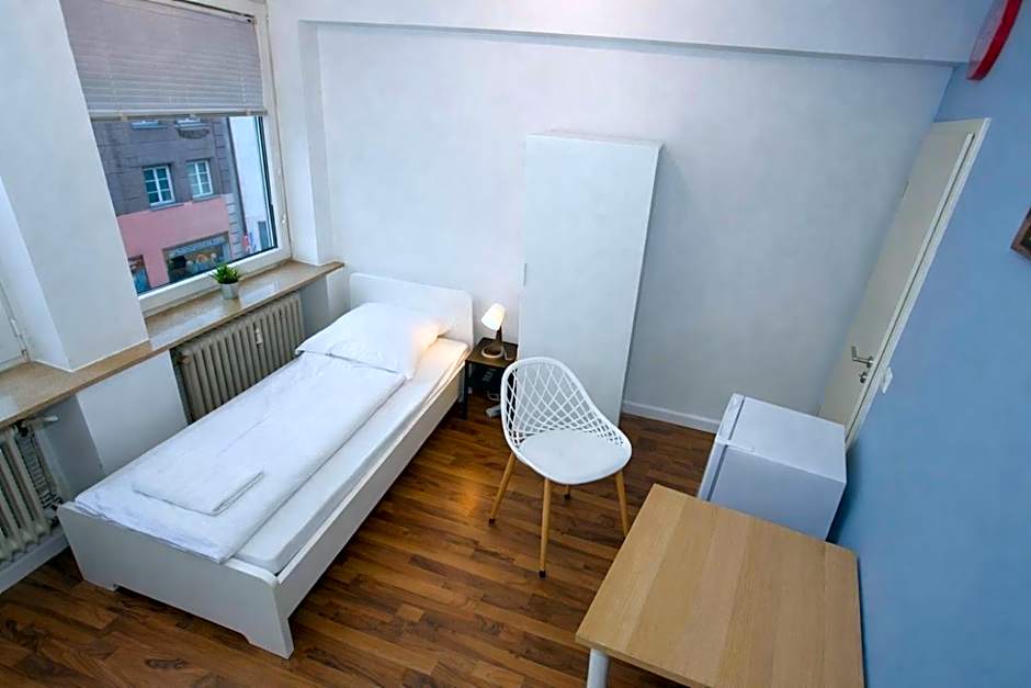 StayFab Rooms & Apartments