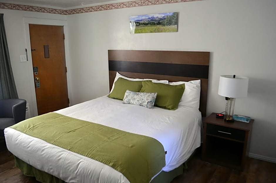 Silver Maple Inn