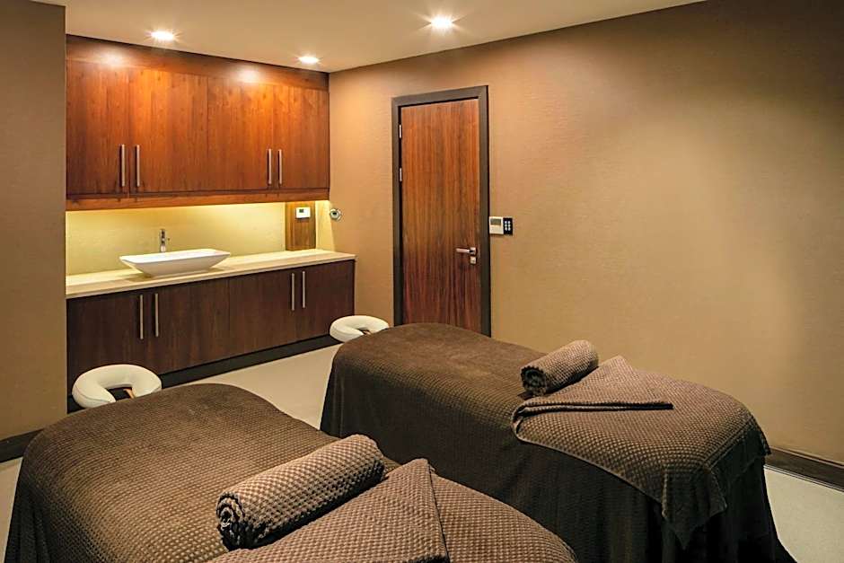 DoubleTree By Hilton Chester