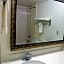 Airport Inn