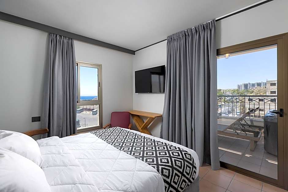 Comfort Hotel and Spa - Adults Only