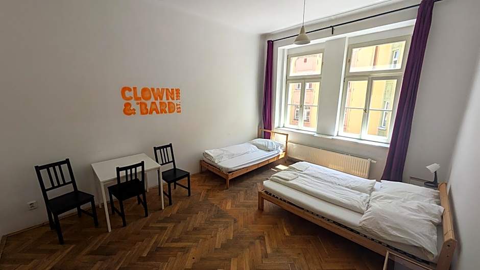 Clown and Bard Hostel