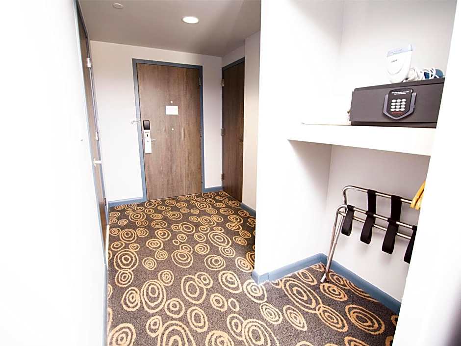 Regency Miami Airport by Sonesta