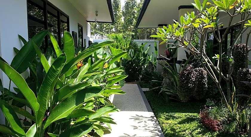 Kelapa Lovina Beach Villa