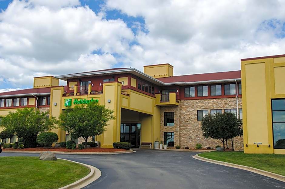 Holiday Inn Hotel Pewaukee-Milwaukee West By IHG