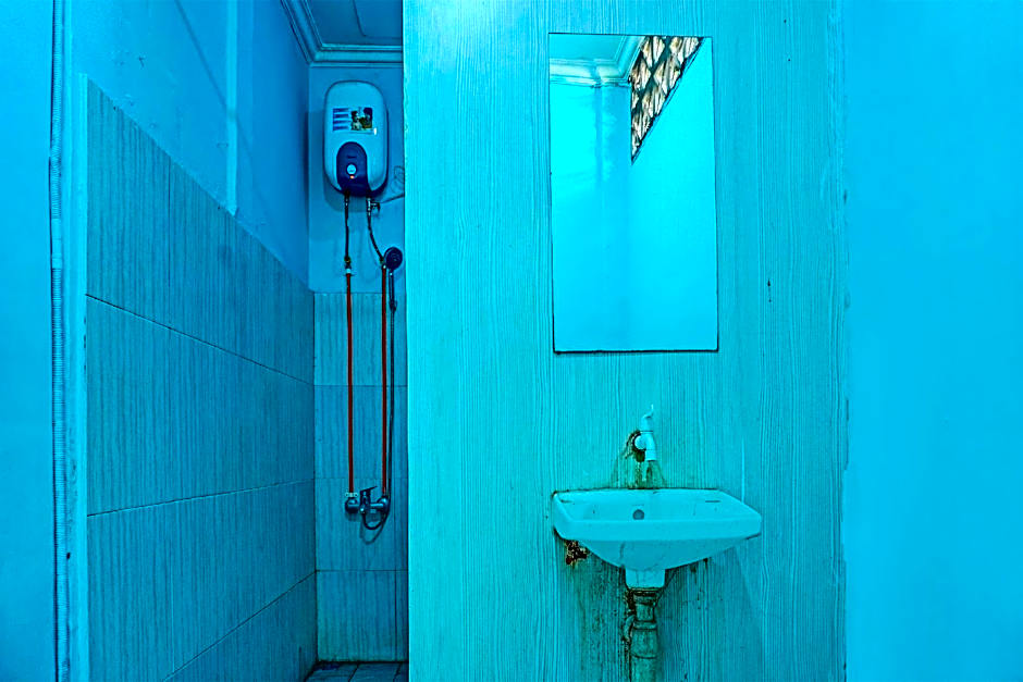 Hotel O Home Stay Elis Cateliya Syariah