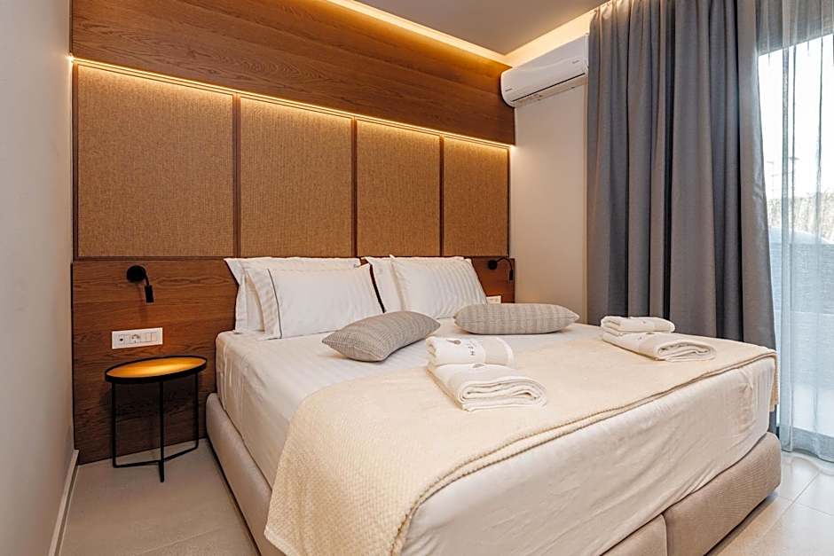 Horizon Apartments - Beachfront Luxury, by ZanteWize