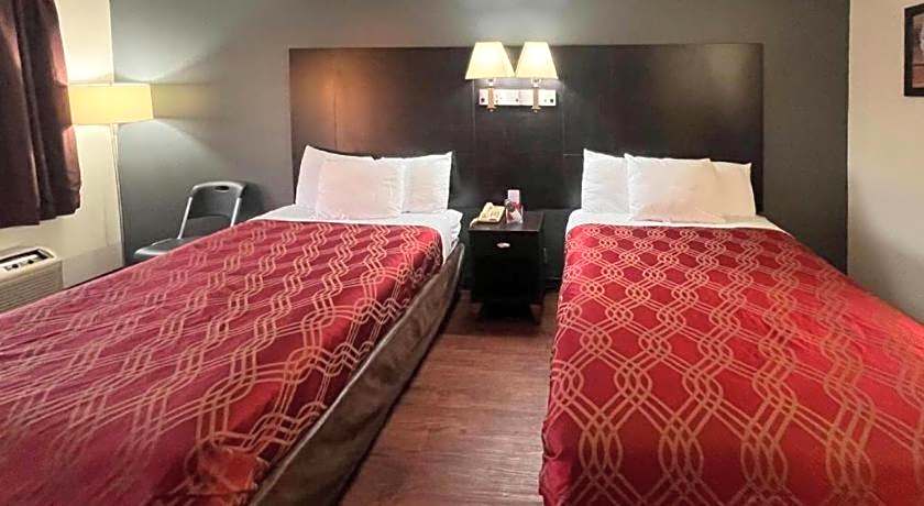 Econo Lodge Inn & Suites Tuscaloosa I-20