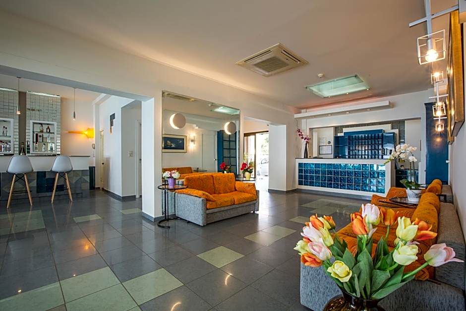 Flisvos Hotel