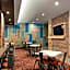 La Quinta Inn & Suites by Wyndham New Orleans Downtown