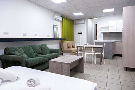 Studio with Sofa Bed