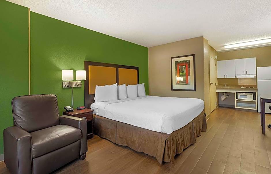 Extended Stay America Suites - Cincinnati - Springdale - I-275