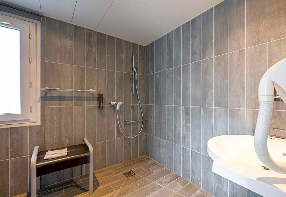 B&B HOTEL Bordeaux Mérignac Cadera Aéroport