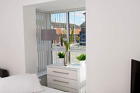 Superior Villa without Hot Tub - 2 Clover