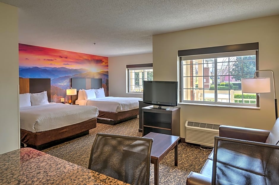 LeConte Hotel & Convention Center, Ascend Hotel Collection