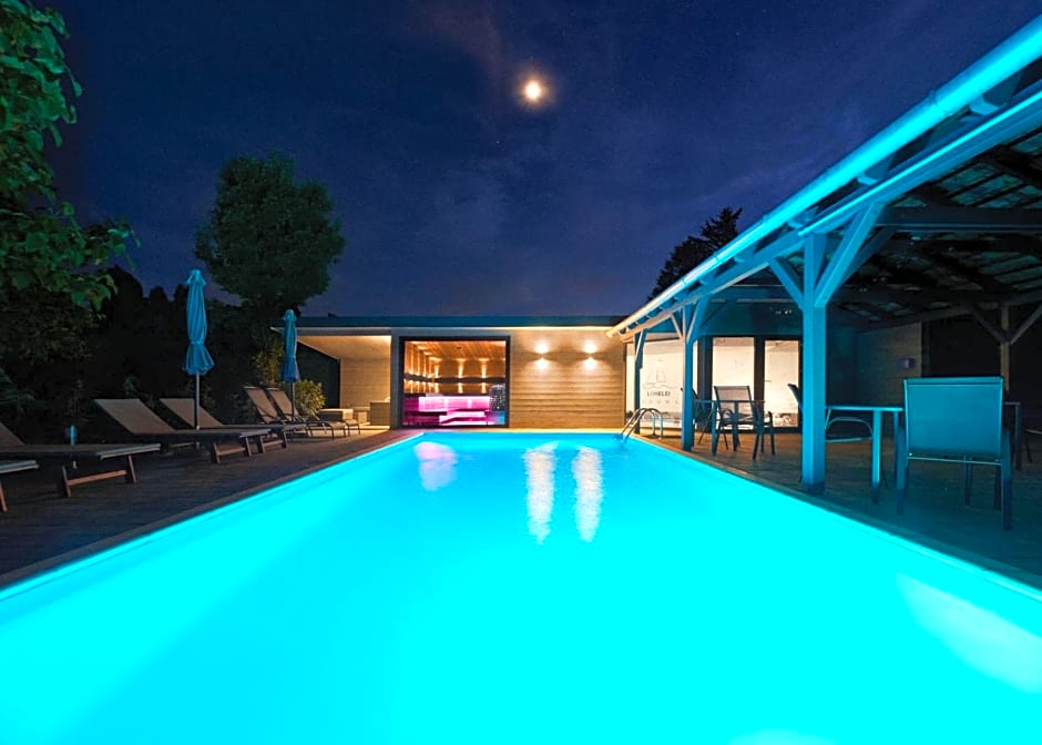 Lorelei Pension Adults Only