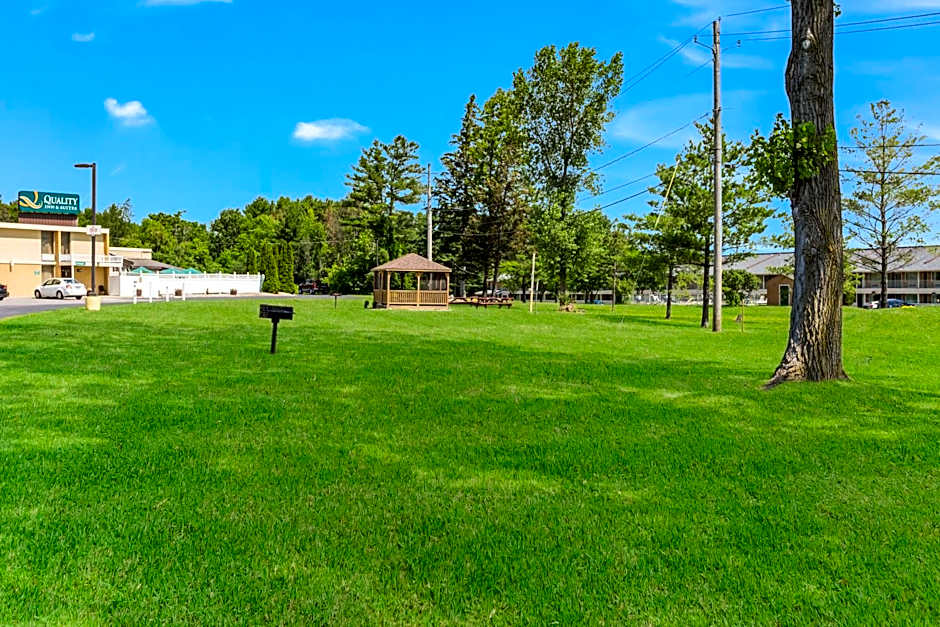 Quality Inn & Suites Plattsburgh