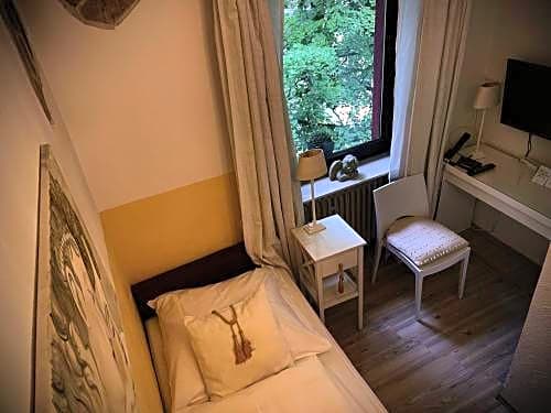Hotel Am Volksgarten