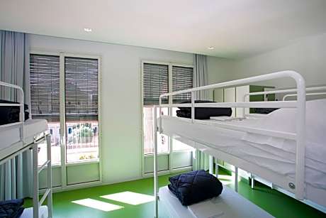 Bed in 6-Bed Dormitory Room