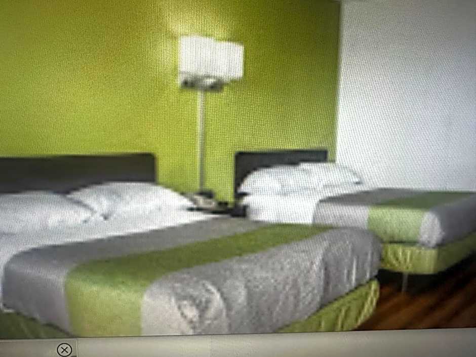 Motel 6-El Paso, TX - East
