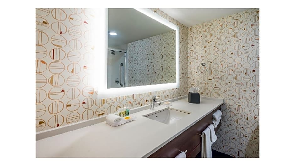 Holiday Inn Roanoke - Valley View By IHG