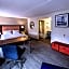 Hampton Inn By Hilton & Suites Staten Island