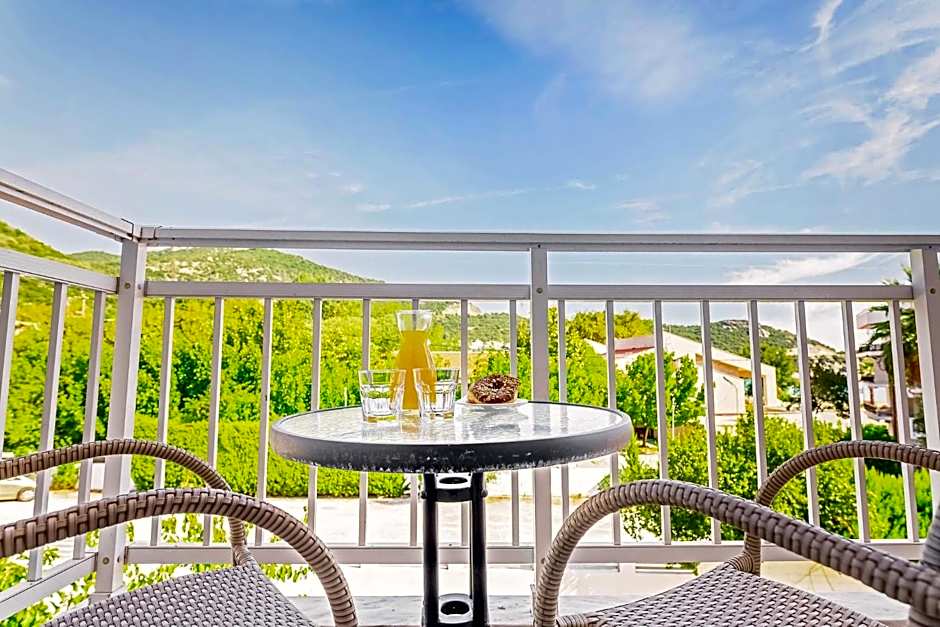 Vournelis Beach Hotel and Spa