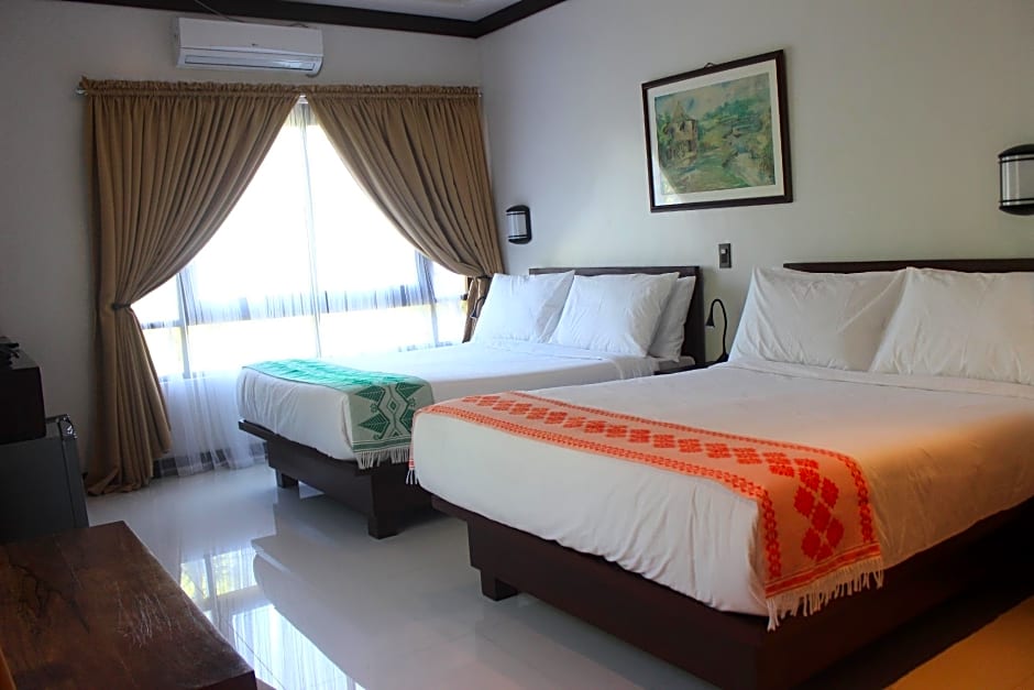Veranda Suites and Restaurant