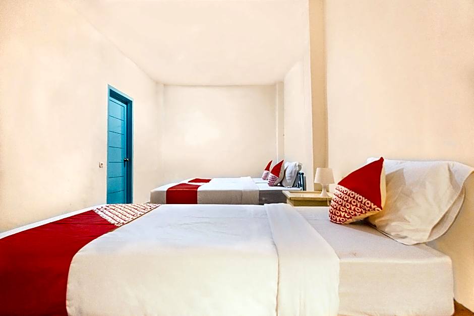 RedDoorz near RSUD Kota Mataram