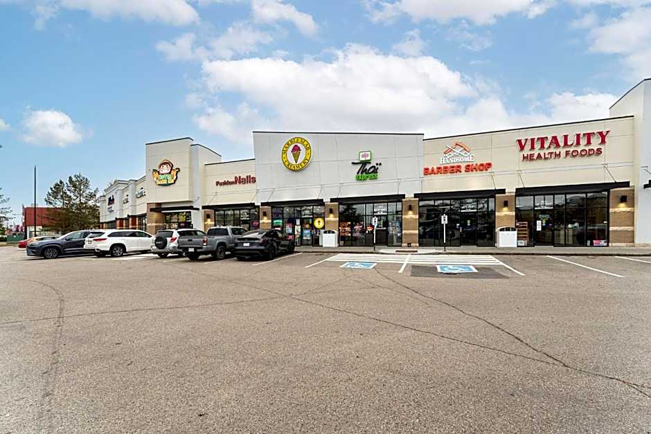 Holiday Inn Express Hotel & Suites-Edmonton South By IHG