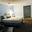 Fleetwood Inn Suites