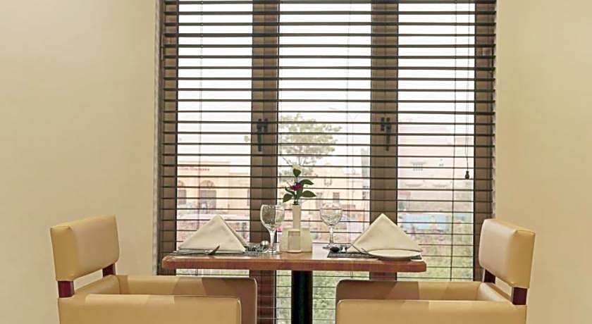 Avari Xpress Faisalabad