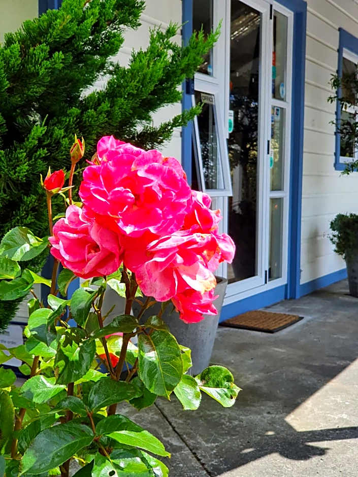 Tongariro Crossing Lodge