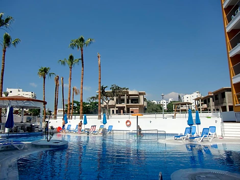 Captain Pier Hotel