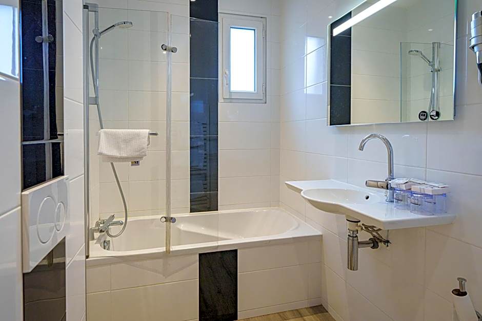 The Originals City, Hotel La Saulaie, Saumur Ouest (Inter-Hotel)