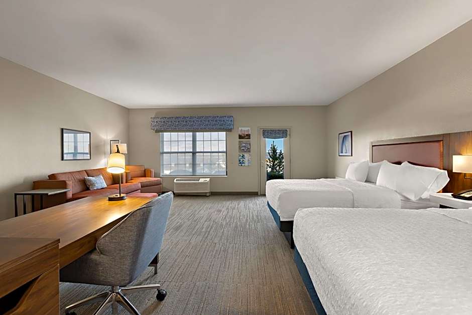 Hampton Inn By Hilton & Suites Petoskey