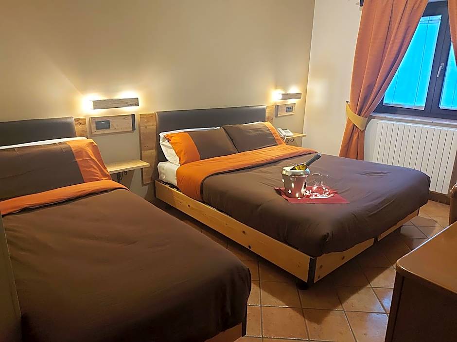 Hotel Altopiano Delle Rocche